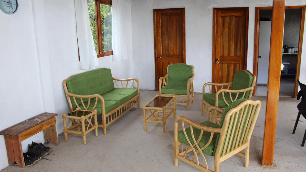 Instalaciones y Servicios